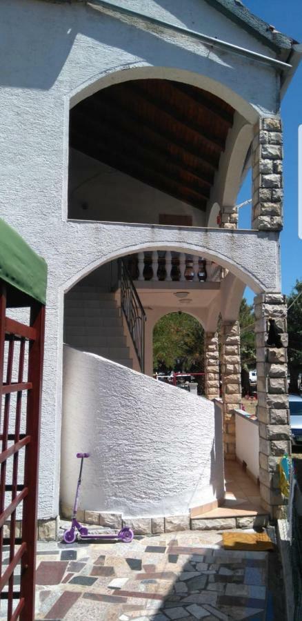 Apartments Martinovic By The Sea Kukljica Dış mekan fotoğraf